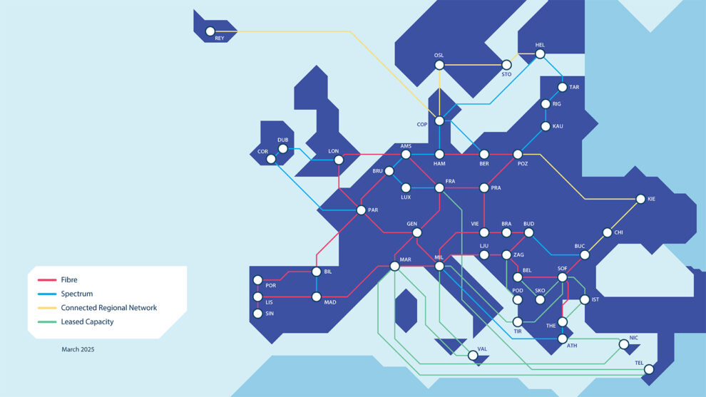 GÉANT Network Topology Map - March 2025
