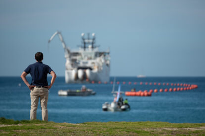 Sebastiano Buscaglione (GÉANT) witnessing the landing of the Medusa Submarine Cable System in Marseille. Picture by Tom Fryer (GÉANT)