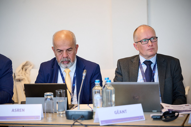 Yousef Torman (ASREN) and Paul Rouse (GÉANT) at the Global Gateway Forum 2025. Picture by DG INTPA/EC.
